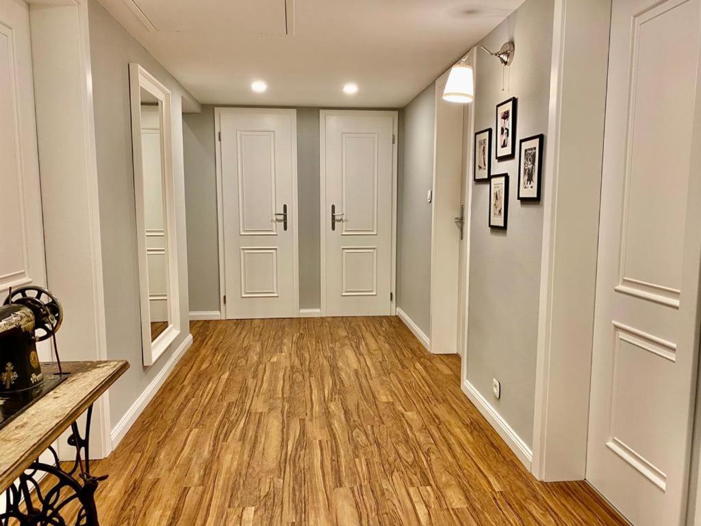 Mariánské Lázně Park View Apartment מראה חיצוני תמונה